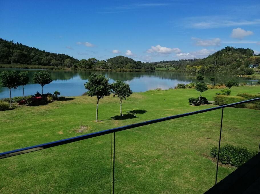 Purangi Waterfront Retreat - 2 Bedroom Cooks Beach Exteriör bild
